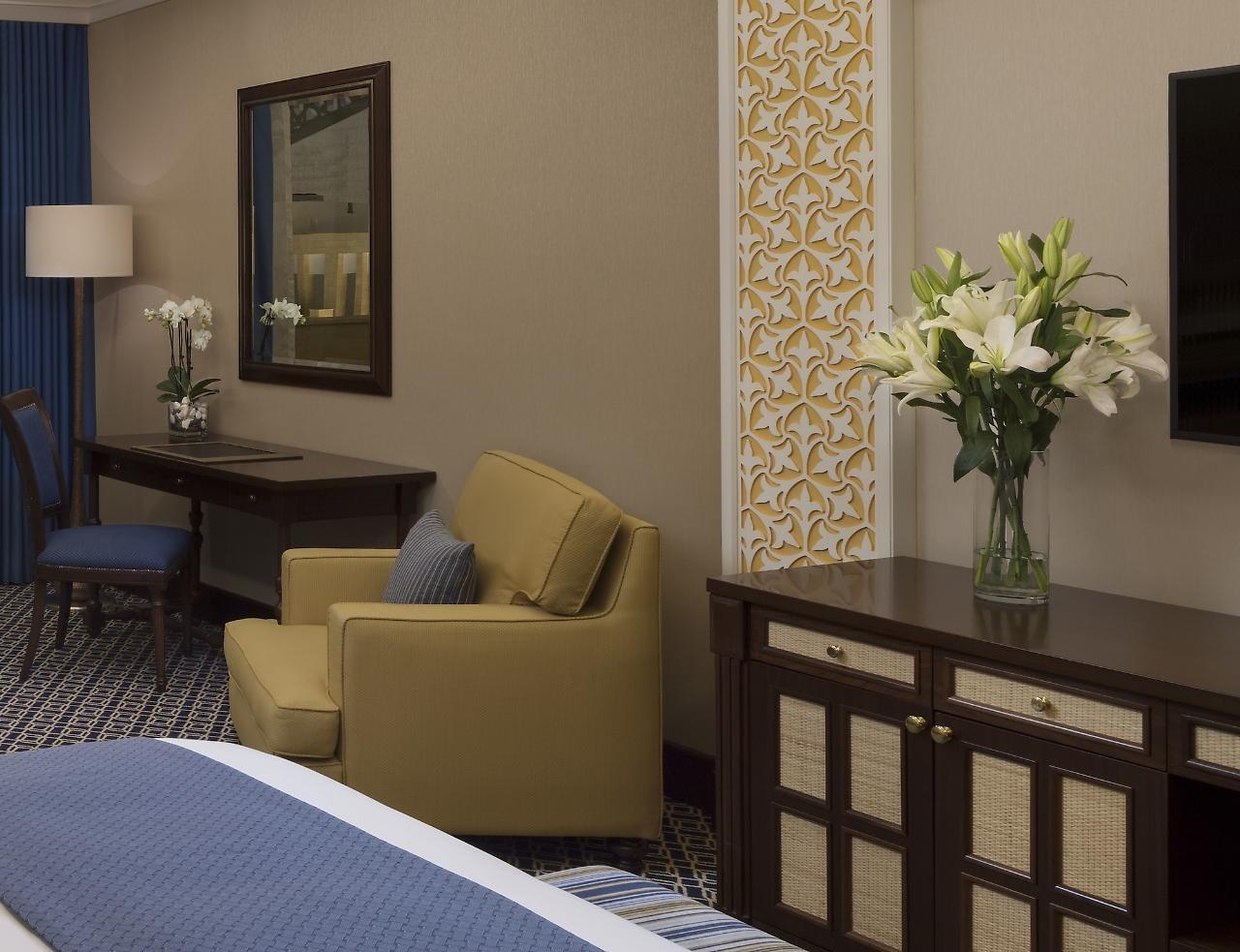 Al Najada Doha Hotel By Tivoli Ngoại thất bức ảnh A room at the hotel