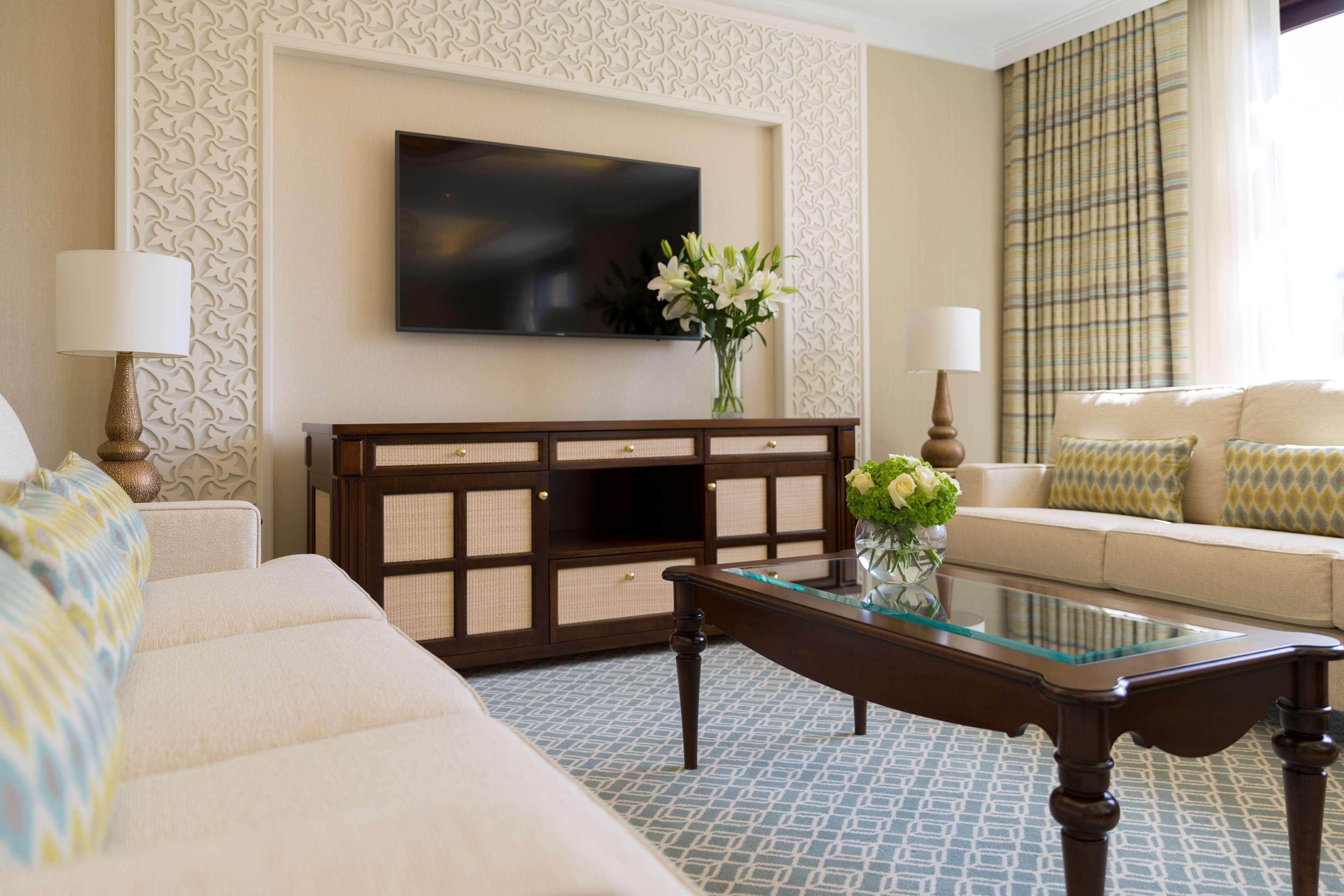 Al Najada Doha Hotel By Tivoli Ngoại thất bức ảnh Living room